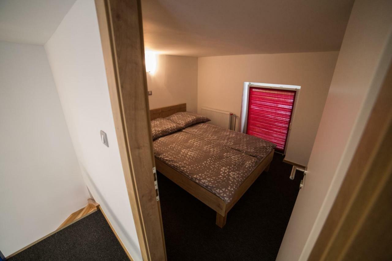Apartment Emonca ลูบลิยานา ภายนอก รูปภาพ